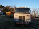 Mack dump truck 002 (Small).jpg