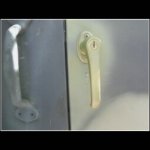 Caliber 1 locking door handle1.jpg