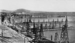 800px_oil_wells_just_offshore_at_summerland_california_c1915_115.jpg