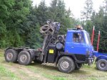 tatra_5th_wheel_w_crane_110.jpg