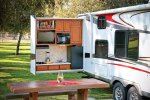 5th-wheel-trailers-with-outdoor-kitchens-l-127909efb8a95f95.jpg