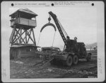 Federal 1943 606 C2 6x6 wrecker with aircraft tire jack Lae, New Guinea 23 January 1944.jpg